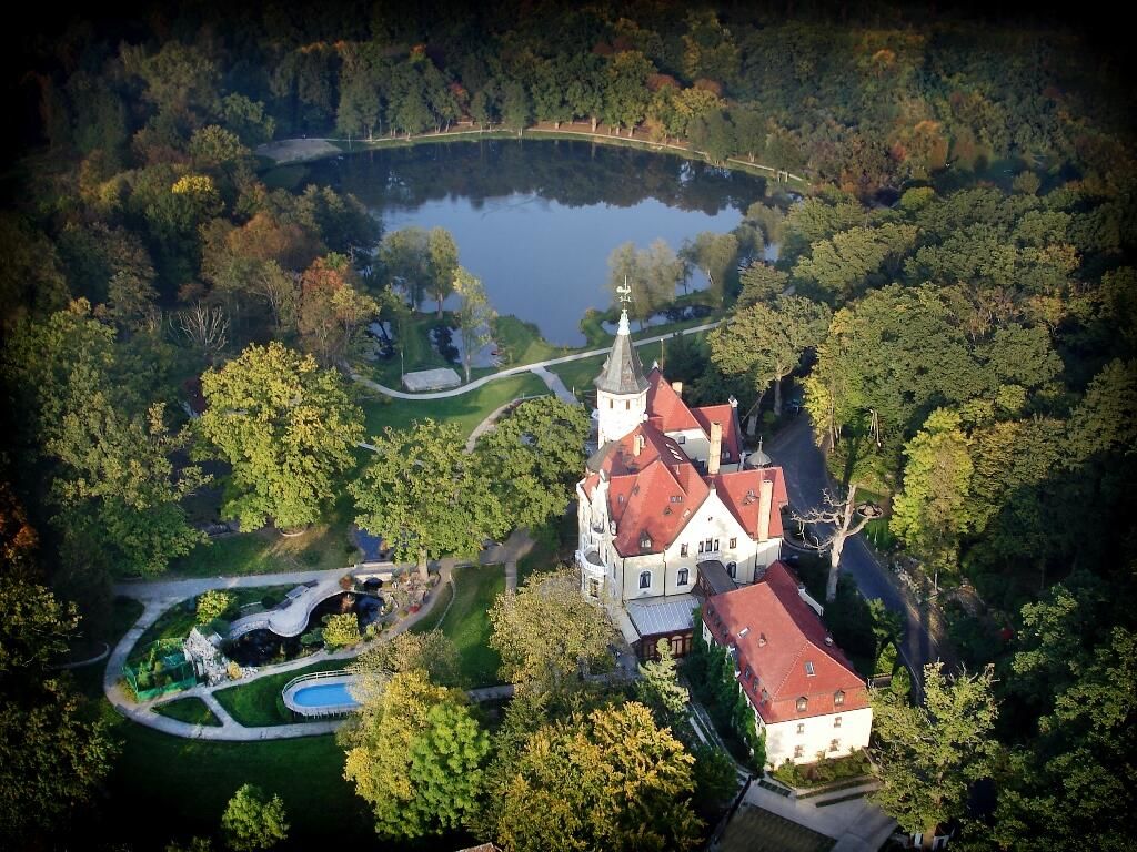 Отель Hotel Bursztynowy Pałac Кошалин-26